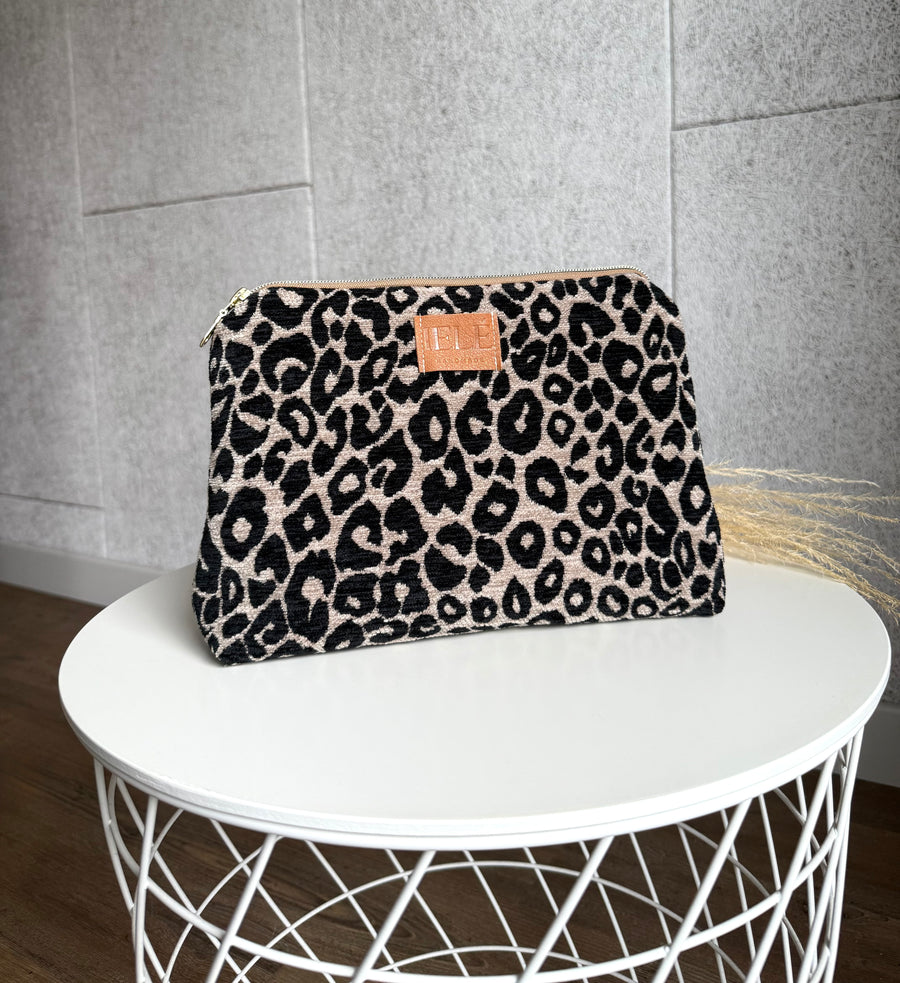 Kosmetinė midi WILD NOIR
