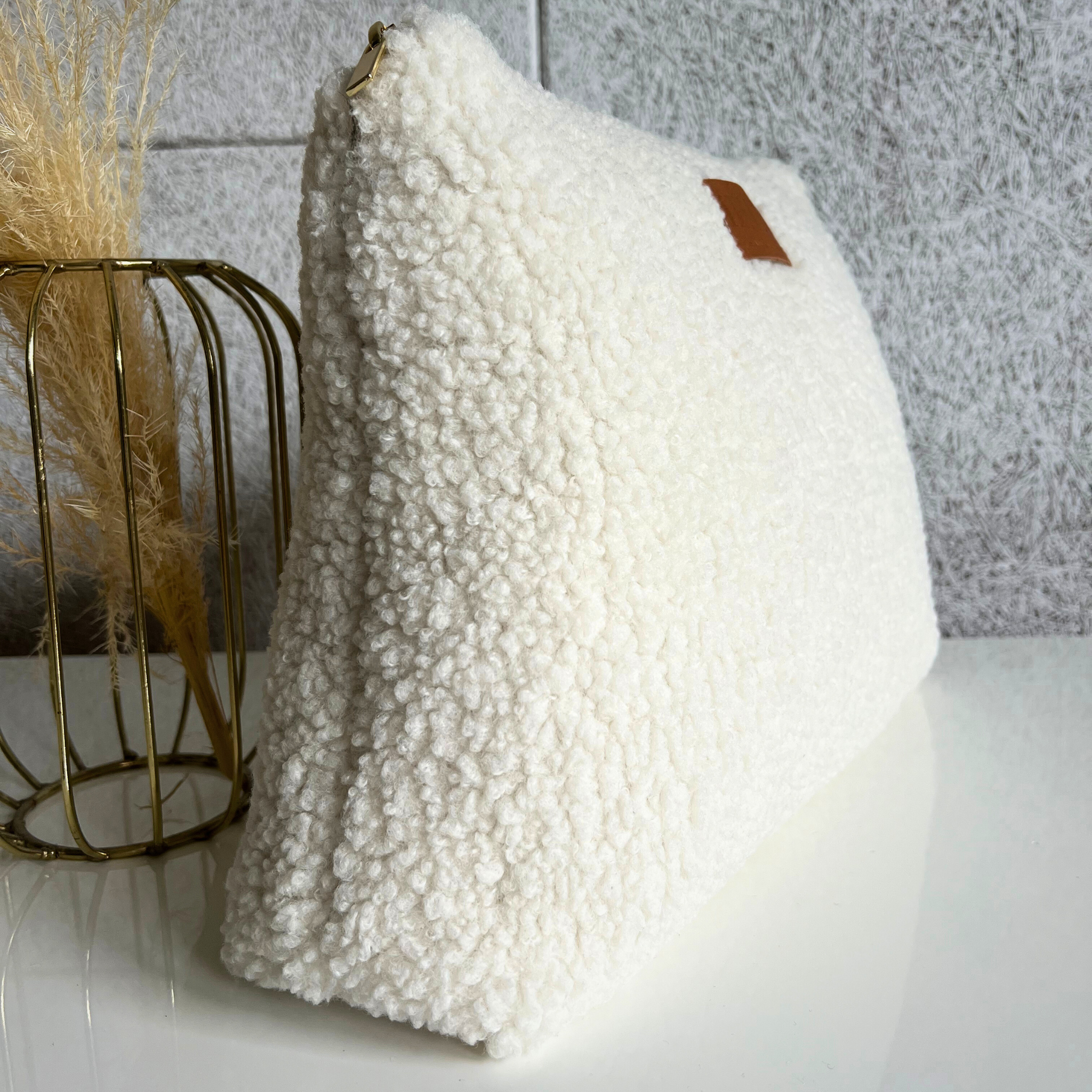 Kosmetinė Teddy TRAVEL Milky