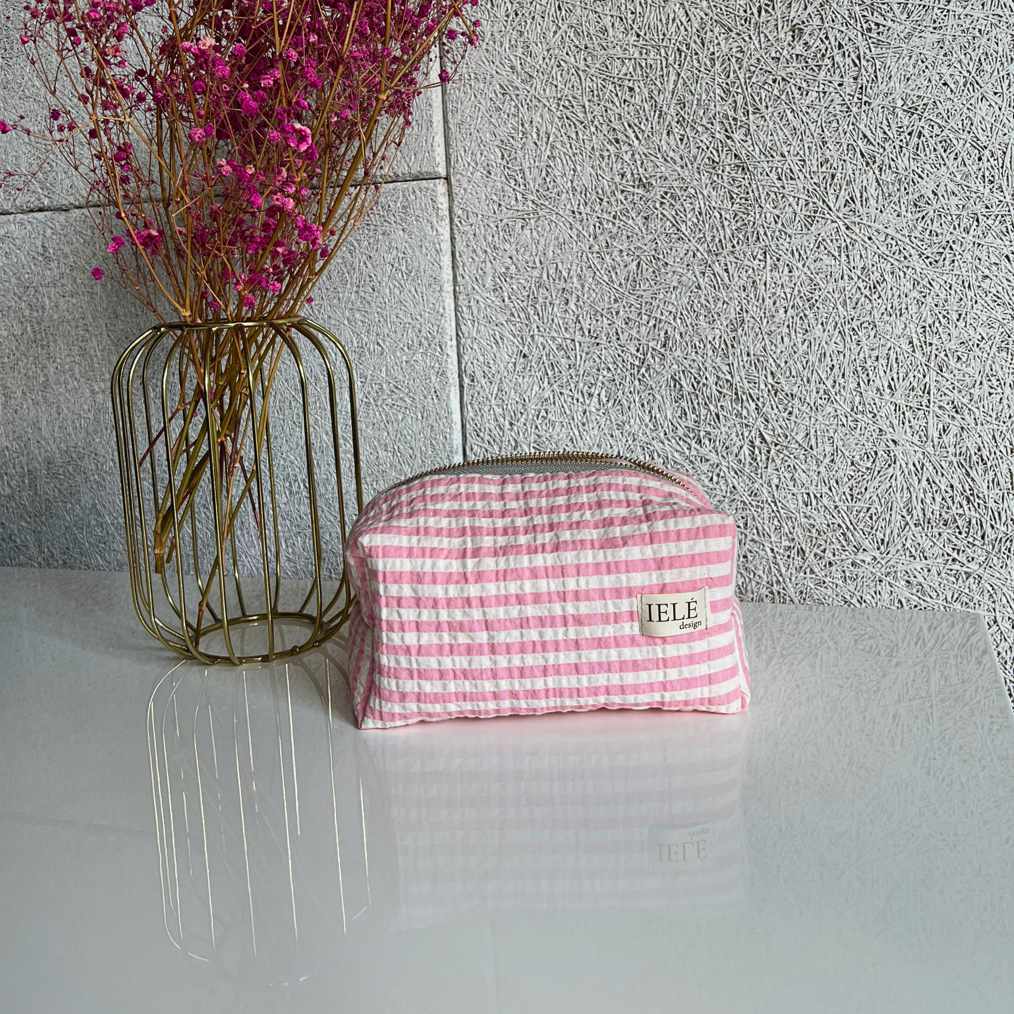 Kosmetinė CLASSIC BEACH PINK - Limited edition