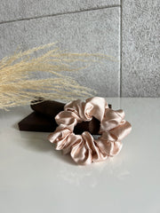 Šilkinė plaukų gumytė NUDE PINK