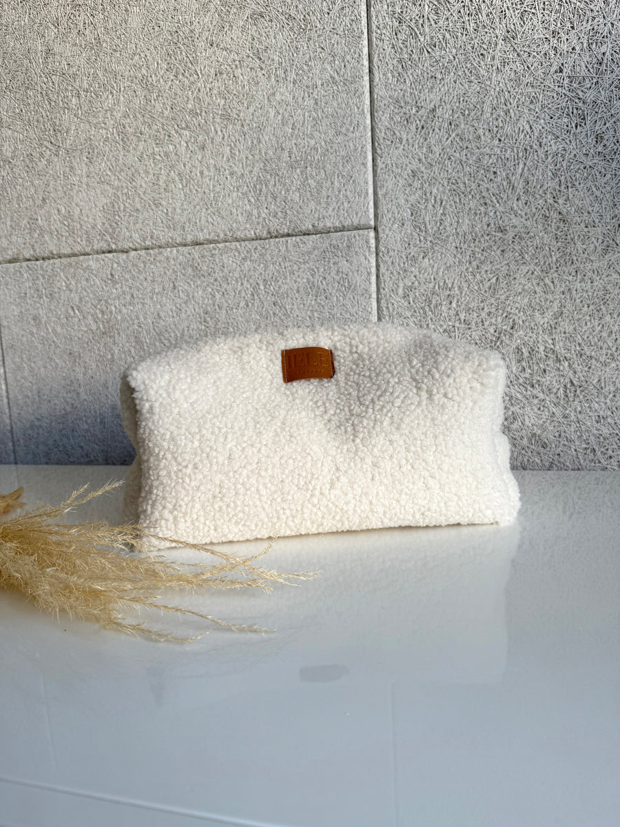 Kosmetinė Teddy TRAVEL XXL Milky