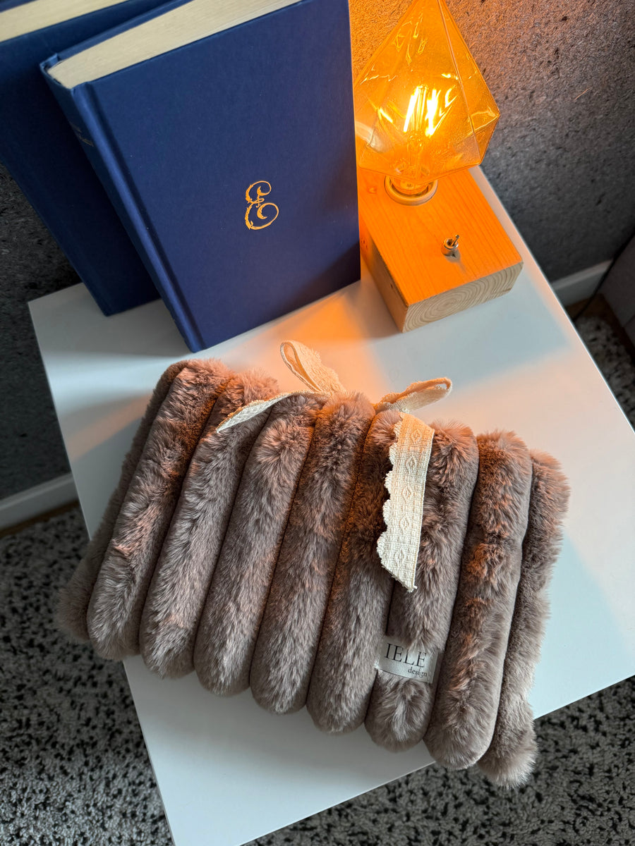 Knygos dėklas Puffy Charm